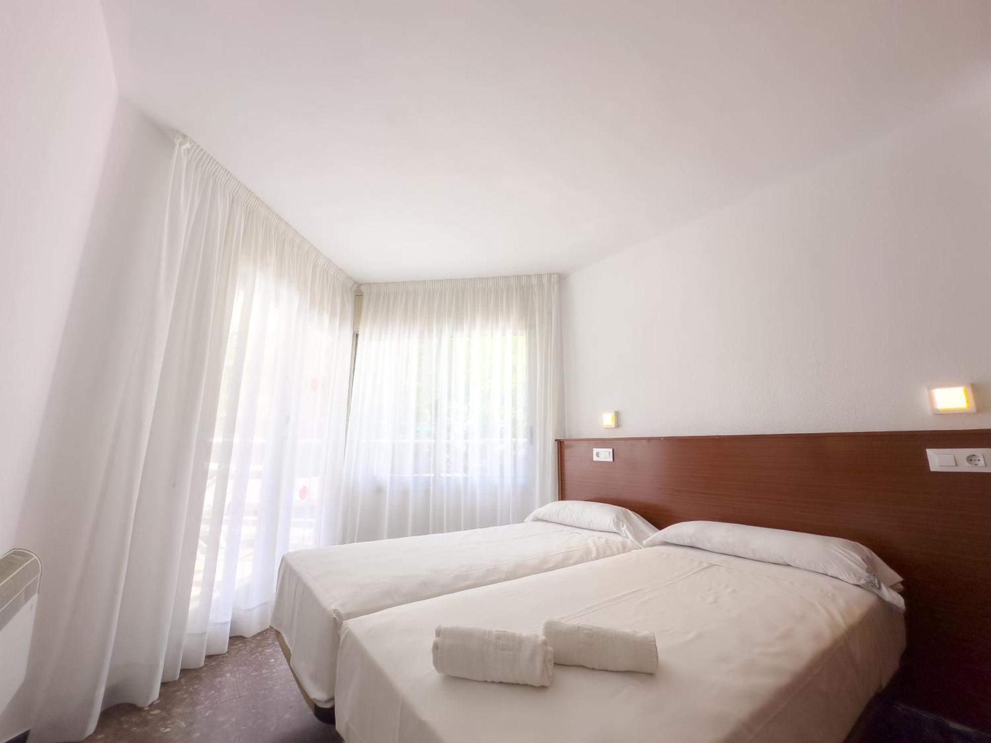 Rentalmar Atlantida Apartamentos ซาลอว์ ภายนอก รูปภาพ